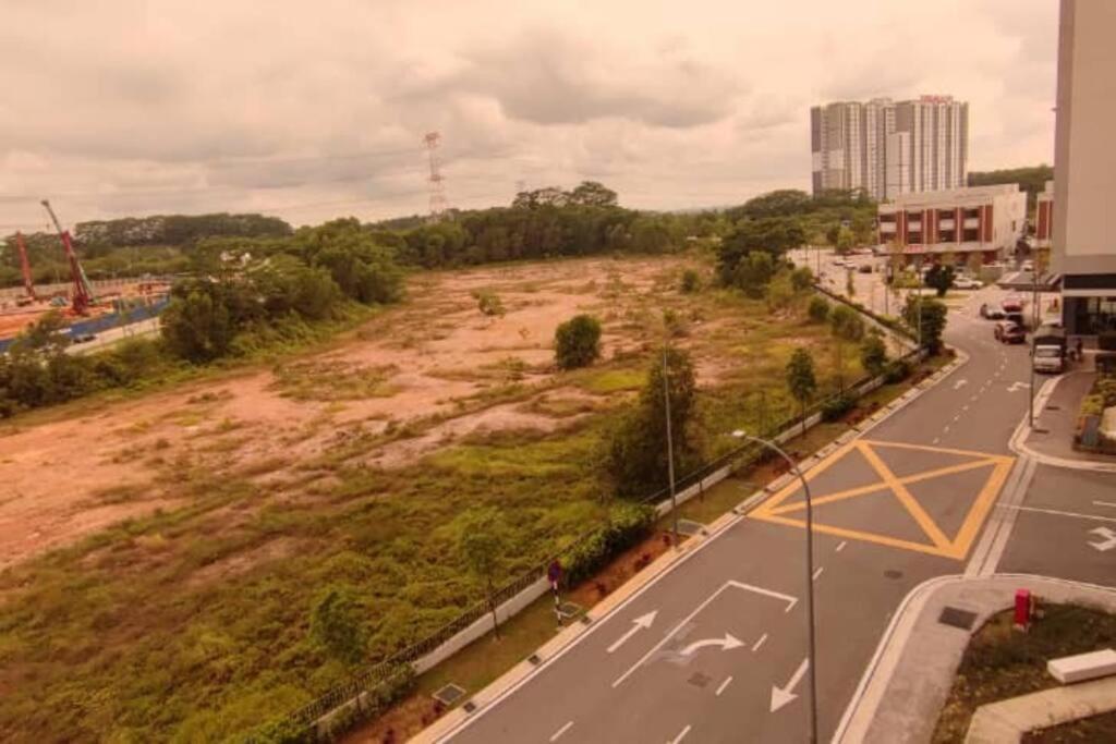 Hzb301-Selfcheck-In-Wi-Fi- Netflix- Parking- Pool-2 Bedroom- Klia, 7099 Sepang Exterior foto